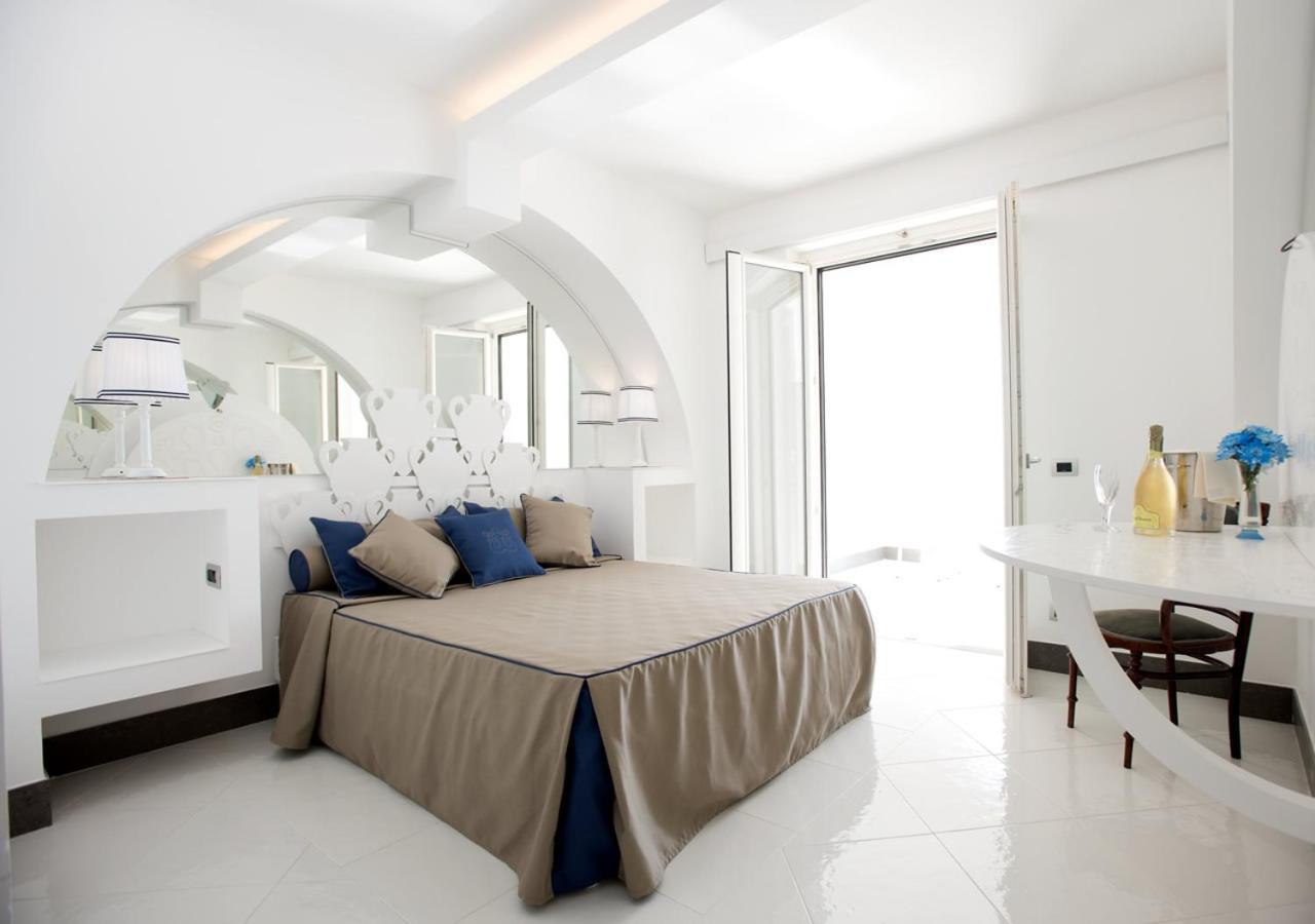Albergo Da Carmine Castellabate Exteriör bild